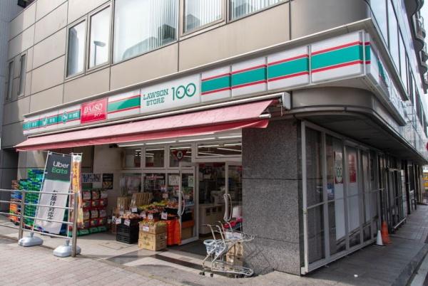 ファミールスクエア中野坂上　ローソンストア100中野中央店（コンビニ）／257m　