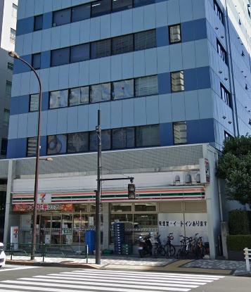 品川タワーフェイス　セブンイレブン港区港南2丁目店（コンビニ）／39m　