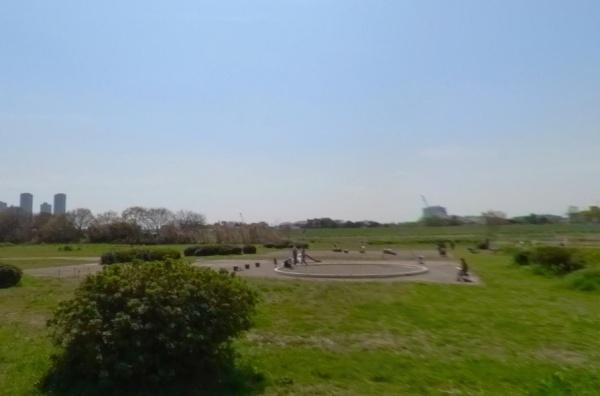 　多摩川玉川公園（公園）／400m　