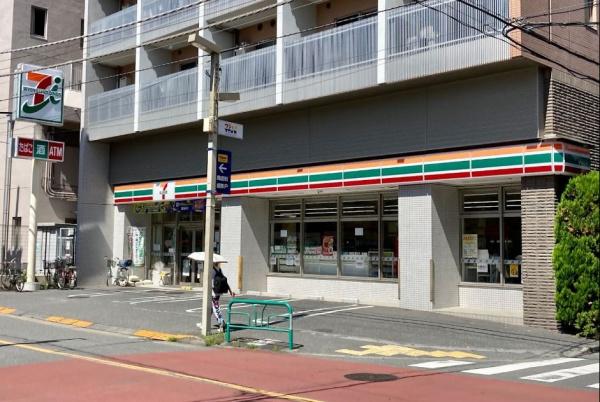 中野弥生町スカイハイツ　セブンイレブン杉並和田1丁目店（コンビニ）／147m　