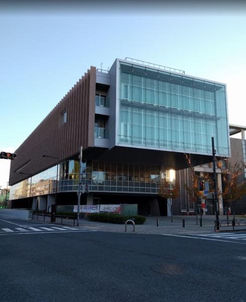 オープンレジデンス世田谷梅丘　国士舘大学附属図書館中央図書館（図書館）／714m　