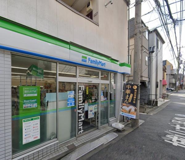 　ファミリーマート紀伊国屋中野一丁目店（コンビニ）／450m　