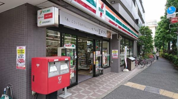 クリオ杉並高井戸　セブンイレブン杉並高井戸西店（コンビニ）／338m　