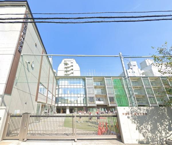 パレ神楽坂　新宿区立愛日小学校（小学校）／150m　