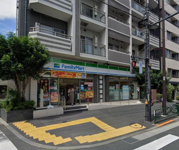 　ファミリーマート市谷柳町店（コンビニ）／650m　