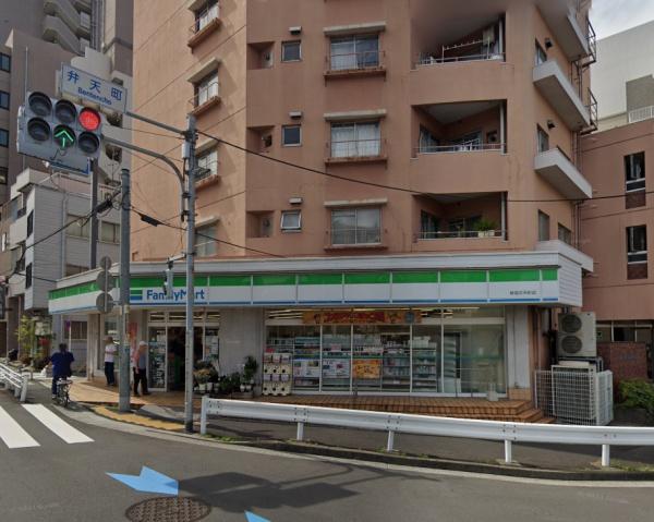 朝日弁天町マンション　ファミリーマート新宿弁天町店（コンビニ）／300m　