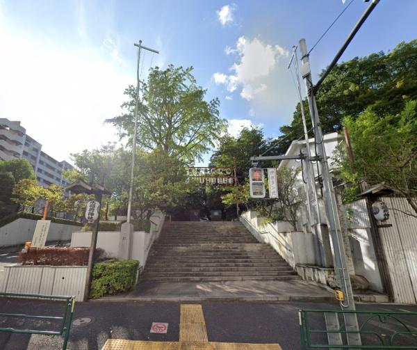 　水稲荷神社（レジャー・観光）／1744m　