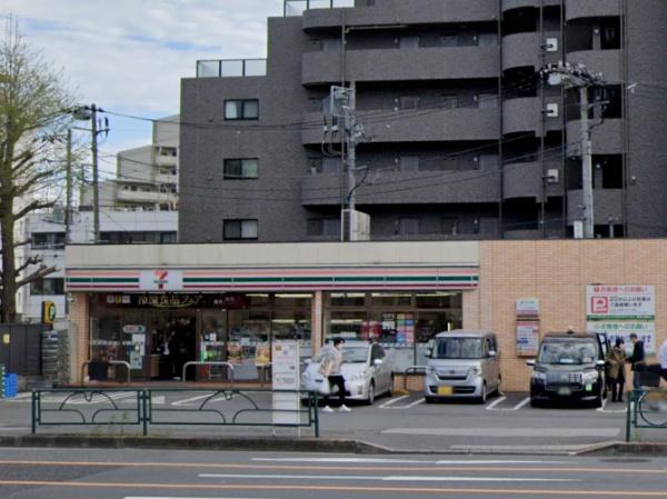 　セブンイレブン新宿下落合駅北店（コンビニ）／200m　