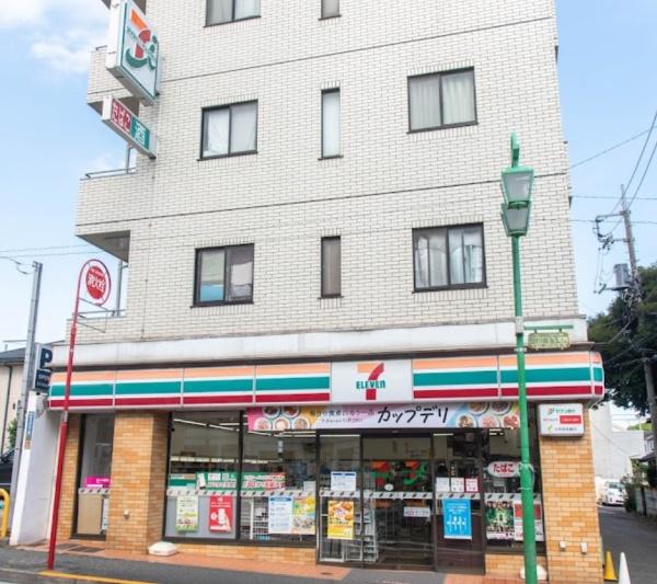 　セブンイレブン等々力駅前店（コンビニ）／220m　