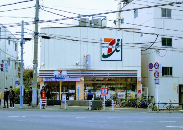 ザ・パークハウス浜田山　セブンイレブン杉並西永福駅北店（コンビニ）／281m　