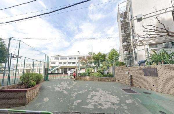 ブランシエラおとめ山公園　区立落合第四小学校（小学校）／210m　