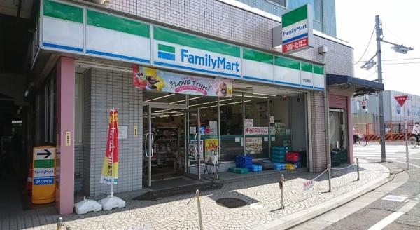 　ファミリーマート代田橋店（コンビニ）／585m　