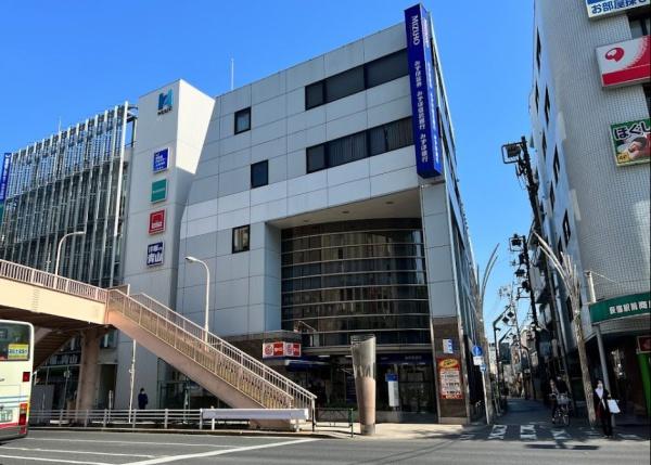 　みずほ銀行荻窪支店（銀行）／33m　