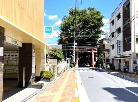 　神楽坂駅（駅）／350m　